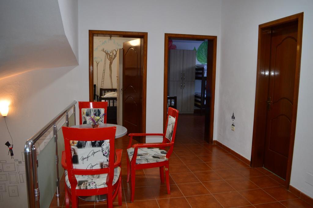 Arka Hostel Shkoder Bagian luar foto