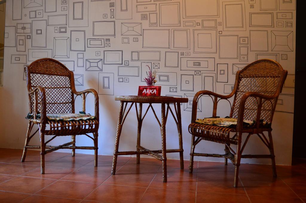 Arka Hostel Shkoder Bagian luar foto